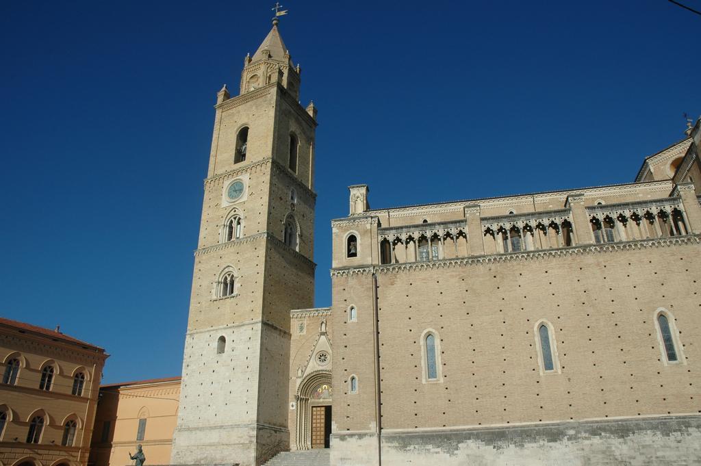 Casa di Marisa Apartment Chieti Bagian luar foto